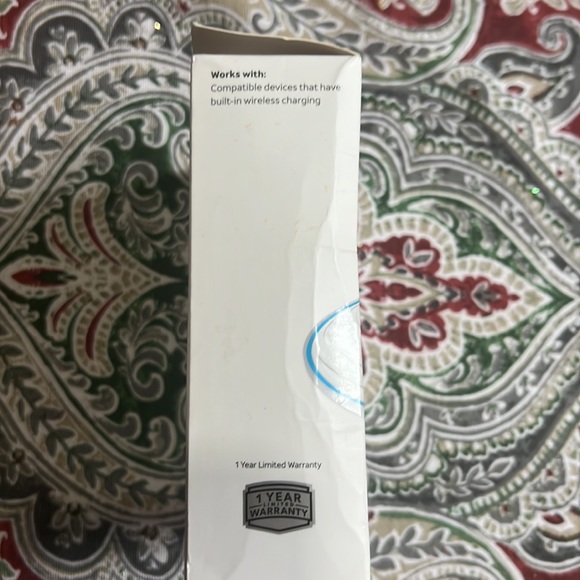 New in box ATT wireless charger - Picture 4 of 6